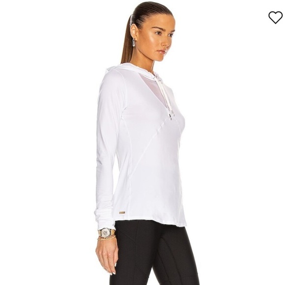 ALALA Flyweight Hoodie Tee Long Sleeve NWT White - Picture 15 of 16